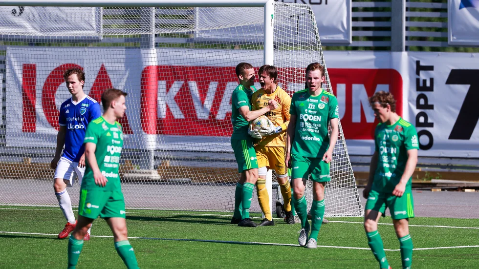 Simon Bandh var inte nöjd med lagets insats mot Kiruna. (Arkivbild)