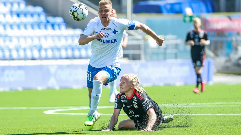 Christoffer Nyman gav IFK ledningen med 2-1.
