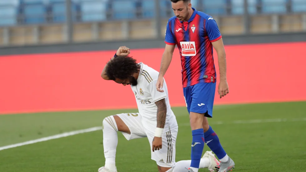 Real Madrid-försvararen Marcelo markerade mot rasism efter sitt mål mot Eibar.