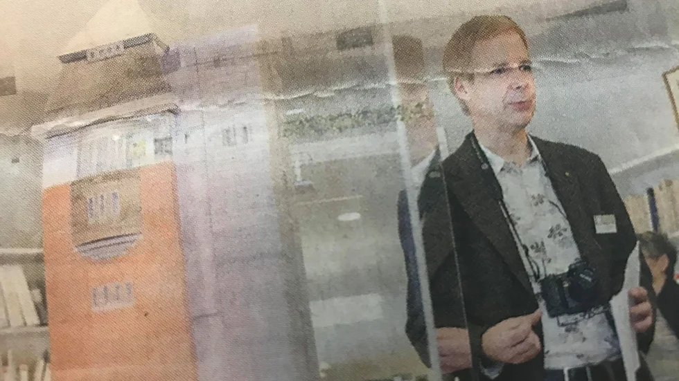 Kuriren för 10 år sedan: Mats Fredriksson och hans kollegor på Fredrikssons arkitektkontor AB har skapat det vattentorn som nu presenteras. Bland annat har det en sidobyggnad med hiss och dubbla trappor.