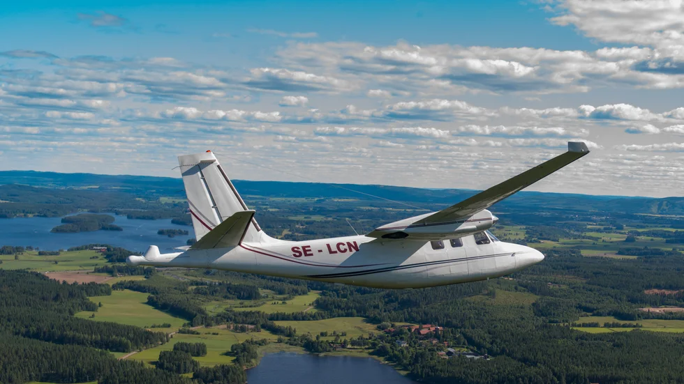Det lilla flygplanet med en "gadd" kommer flyga över Sörmland och Östergötland från den 11 maj fram till slutet av juli.