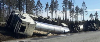 Mjölkbil välte efter Nyborgsvägen