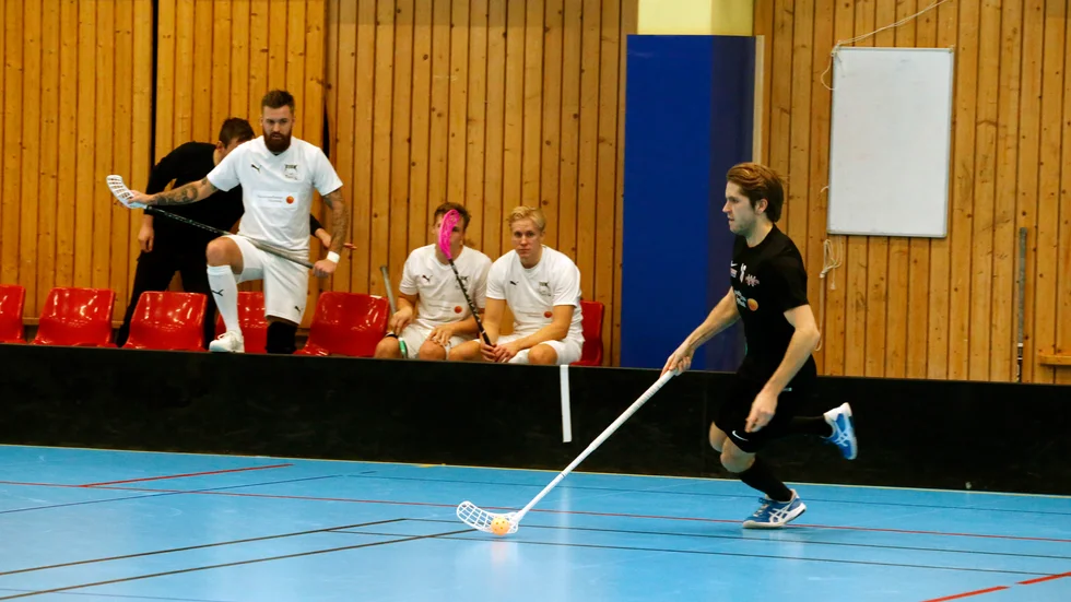 Mathias Svensson bidrog med 2+2 när WIBK besegrade Fliseryd.