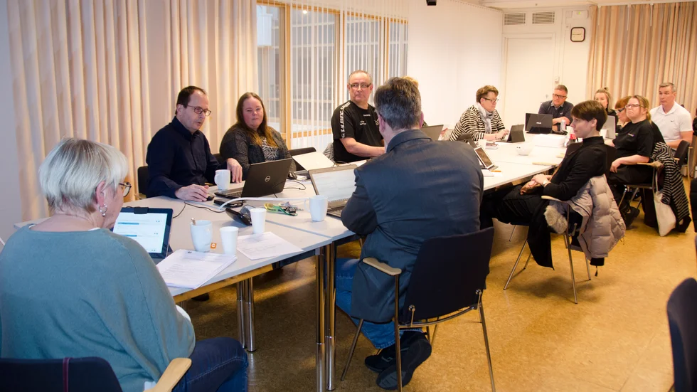 Fritids- och kulturnämnden säger nej till namnbyte på Folkets hus.
