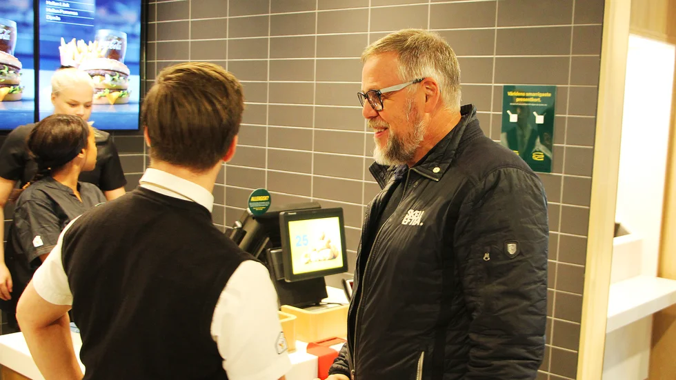 En fånge vägrade att lämna urinprov vid tre tillfällen. Hans villkorliga frigivning skjuts upp med fjorton dagar. (Bilden är tagen i ett annat sammanhang.)  