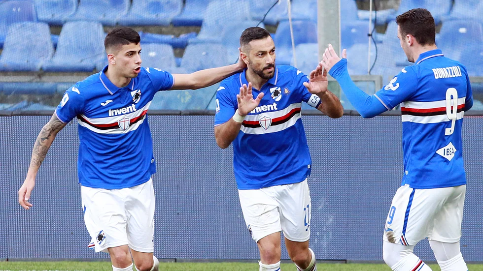 Får Sampdorias Fabio Quagliarella, i mitten, spela matcher i maj? Arkivbild.