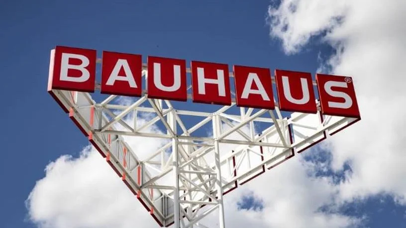 Vid nio tillfällen besökte två män Bauhaus i Linköping för att stjäla varor. 