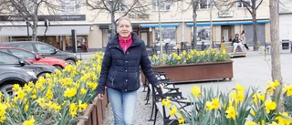 Hon är drabbad av arbetsförmedlingen 