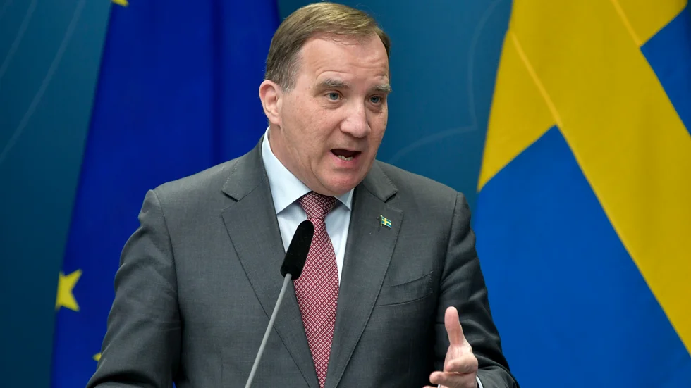 Stefan Löfven uppmanar svenska folket att planera om och inte resa bort under valborgsmässoafton på torsdag. Arkivbild.