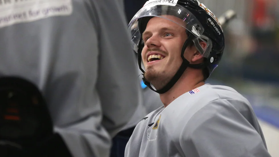 Christian Olsson förlänger kontraktet med Visby Roma.