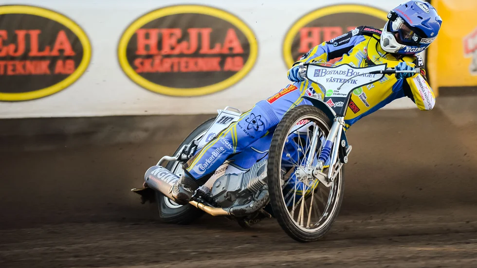 Nicki Pederse testats positivt för covid-19.