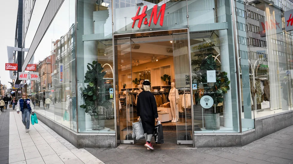 H&M:s försäljning minskade betänkligt. Arkivbild.