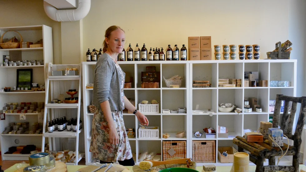 Sara Lindahl startade företaget Nordic Eco Care 2015. Nu har hon öppnat en butik där hon även säljer en mängd produkter från andra leverantörer.