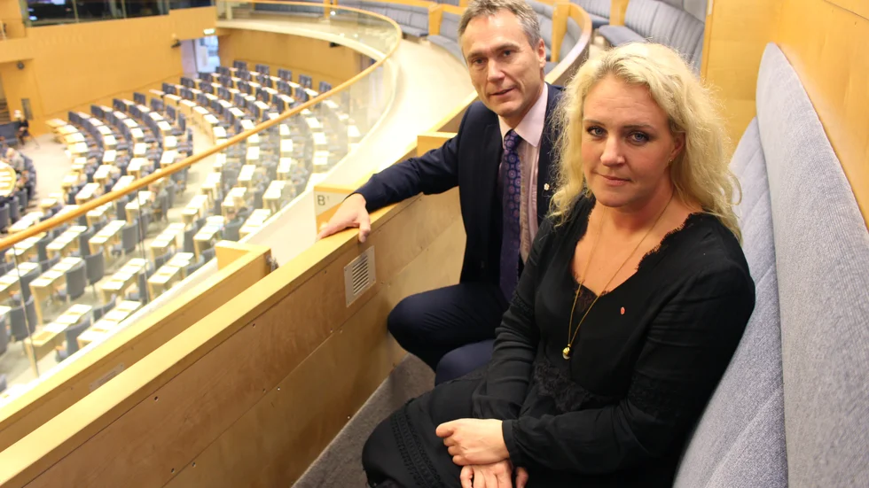 Gotlands riksdagsledamöter Lars Thomsson (C) och Hanna Westerén (S).
