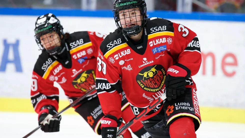 Lisa Berglund har inte fått chansen i Luleå. Därför lämnar hon nu och flyttar till Göteborg. Hon har skrivit på ett årskontrakt med option.
