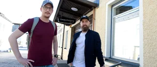 Johan och Joakim studerar till sjuksköterskor