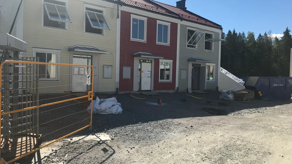 Ett pågående byggprojekt i Odlaren brann under natten till torsdag.