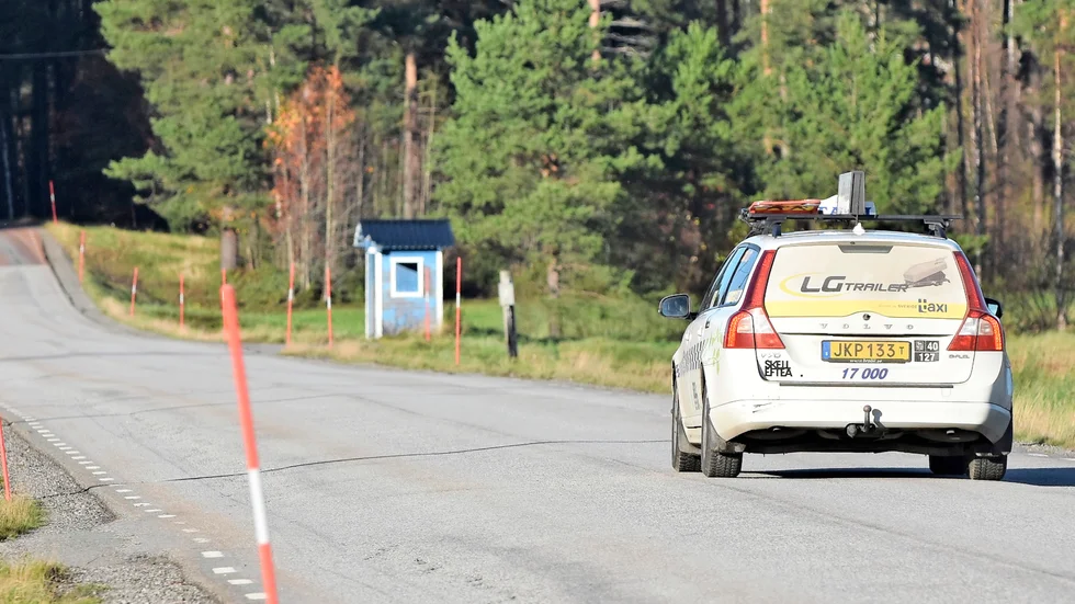 Närtrafiken var tänkt att gå med taxi från olika uppsamlingsställen i byarna.