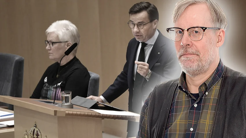 Moderaternas partiledare Ulf Kristersson i talarstolen under gårdagens riksdagsdebatt.