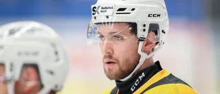Återbud – då får Arvid Lundberg chansen i Tre Kronor på nytt