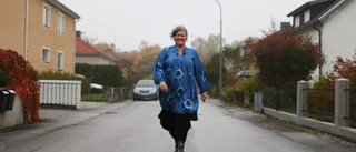 Växjös revydrottning laddar för Hyss i Visby 
