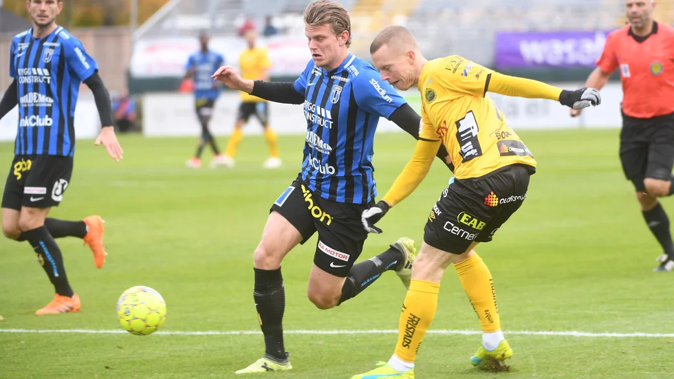 Tim Björkström har ett utgående kontrakt. 