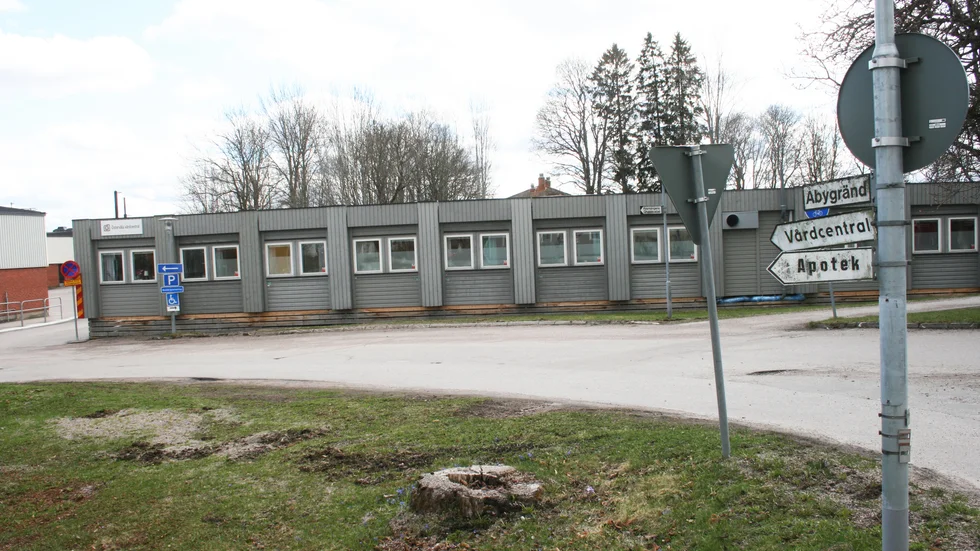 Östervåla vårdcentral prisas av regionen för sin promenadverksamhet, där promenader i grupp arrangeras varje vecka. "Det är en bekräftelse på att vi prioriterar rätt", säger Ivonne Arvidsson, vårdcentralens chef.
