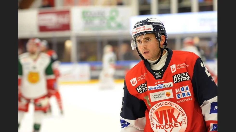 Almtunatränaren Martin Gudmundsson är nöjd med det offensiva spelet, särskilt i matchen mot AIK. Nu väntar Västervik i Gränbyhallen.
