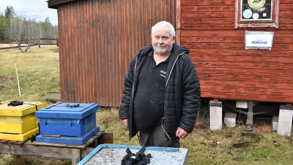 Karl-Olof Nilsson har varit biodlare i 61 år men har aldrig tidigare råkat ut för stöld av sina bin.