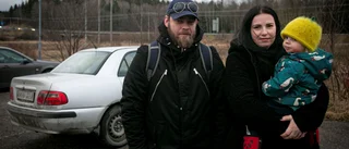 Tjuvar stal delar från familjens bil 