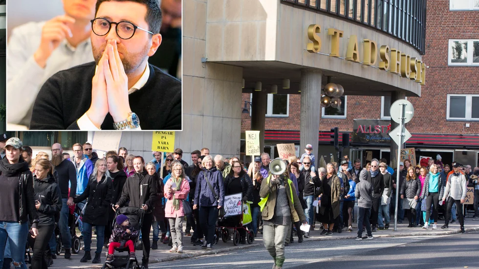 Kikki Liljeblad (S), utbildningsnämndens ordförande höll tal på invigningen av Bråvallagymnasiet framför de flera hundra gästerna.
