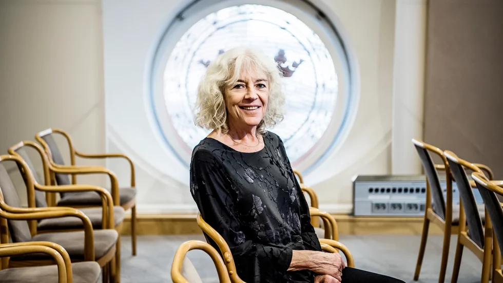 Margit Silberstein i pressrummet i riksdagshuset där hon tillbringat mycket tid under sina år på Sveriges Television, Sveriges Radio, Dagens Nyheter och Svenska Dagbladet.