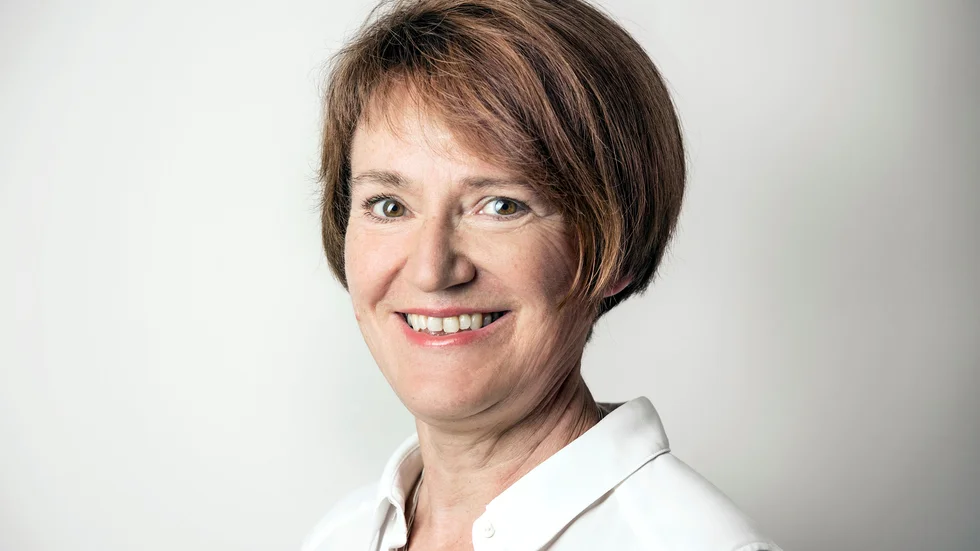 Gunilla Swanholm, förvaltningsdirektör på Folktandvården i Uppsala län, kan utses till Årets Offentliga Chef.