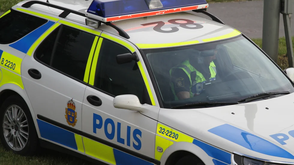 Polsen varnar för halka på vägarna på Gotland.