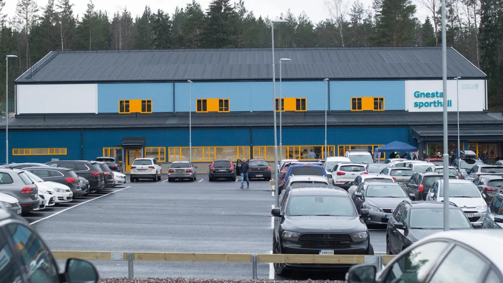 Nya sporthallen i Gnesta kostar kommunen drygt fem miljoner årligen i hyra.