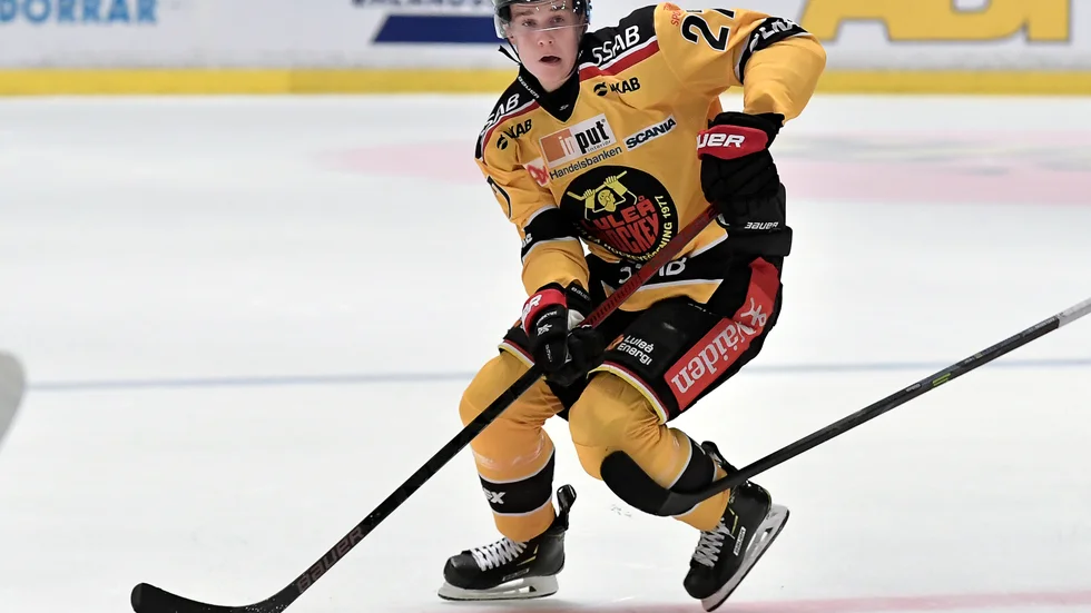 Nils Lundkvist satte det matchavgörande målet när Luleå Hockey vann mot Oskarshamn. (Arkivbild)
