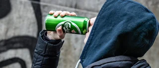 "En filmkväll kan sluta i en urspårad fest"