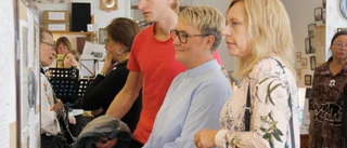 Välbesökt 20-årsjubileum för arkiv