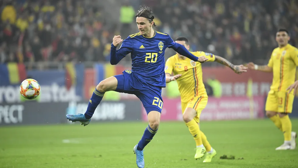 Sverige tog en säker 2-0-seger mot Rumänien. 