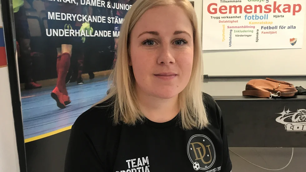 Ida Överstam är tillbaka i Dribbla United och Motala AIF efter att ha fött barn. Hon ser fram emot mer samarbete i den lokala damfotbollen. Dribbla siktar på seriespel på damsidan.