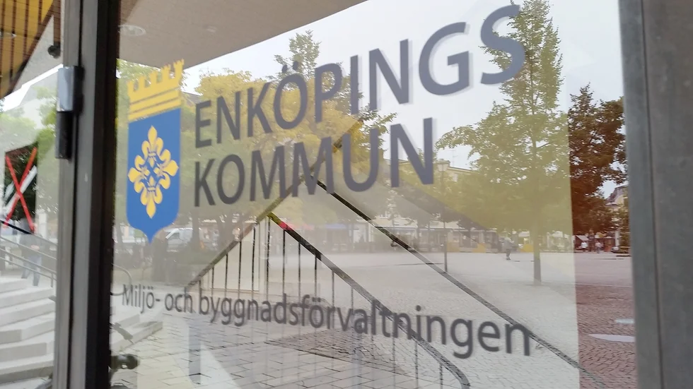 Vakanser på miljö- och byggnadsförvaltningen ska klara nämndens budget 2020.
