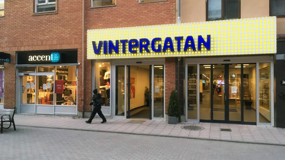 Accents moderbolag ska inom kort kalla till en extra bolagsstämma för att prata om framtiden.