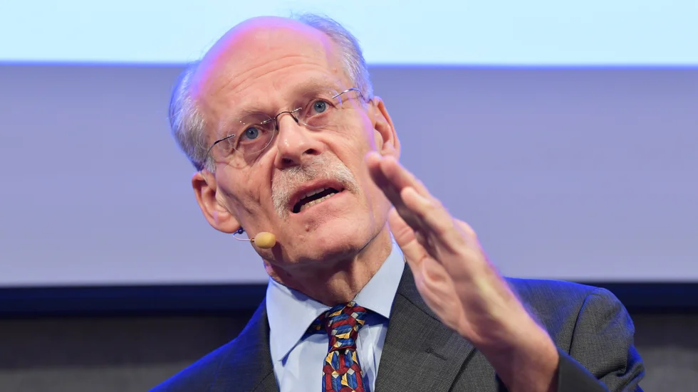 Riksbankschef Stefan Ingves presenterar stabilitetsrapport. Arkivbild.