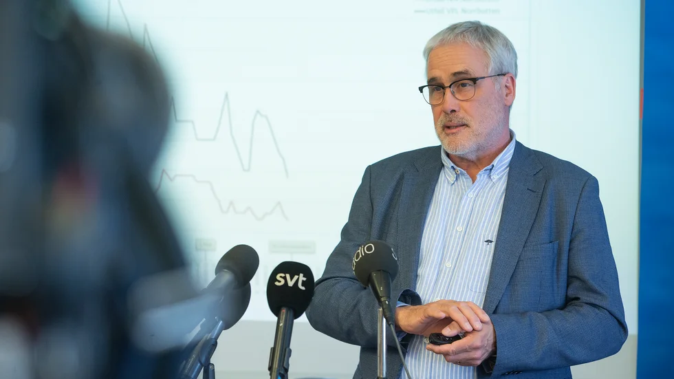 "Det vi ser nu är att intensivvården ökar", säger Per Berglund divisionschef länssjukvården.