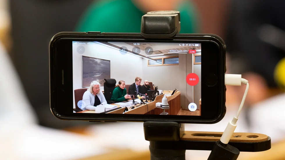 Uppsala tingsrätt var förstärkt med extra personal i casinomålet. Bild från presskonferensen sedan domen meddelats.