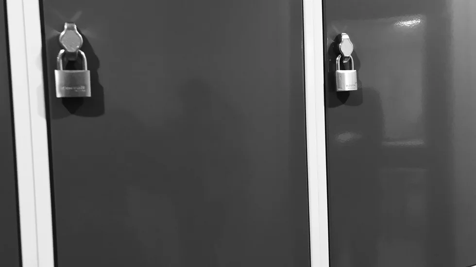 Arkivbild. Skolkorridor.