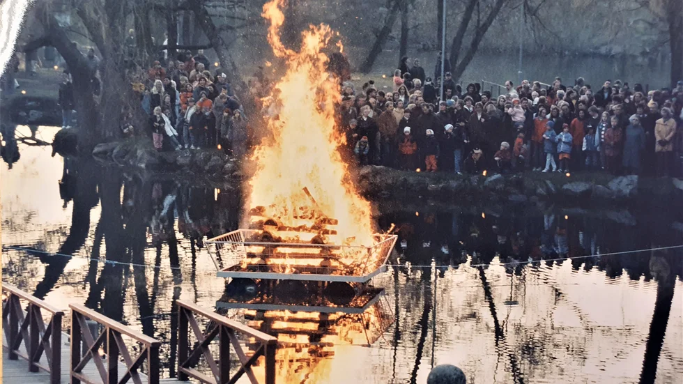 Allt sedan 1996 är Lions vårbrasa vid Tannefors slussar Valborgsmässoaftons mest publikdragande arrangemang i Linköping.