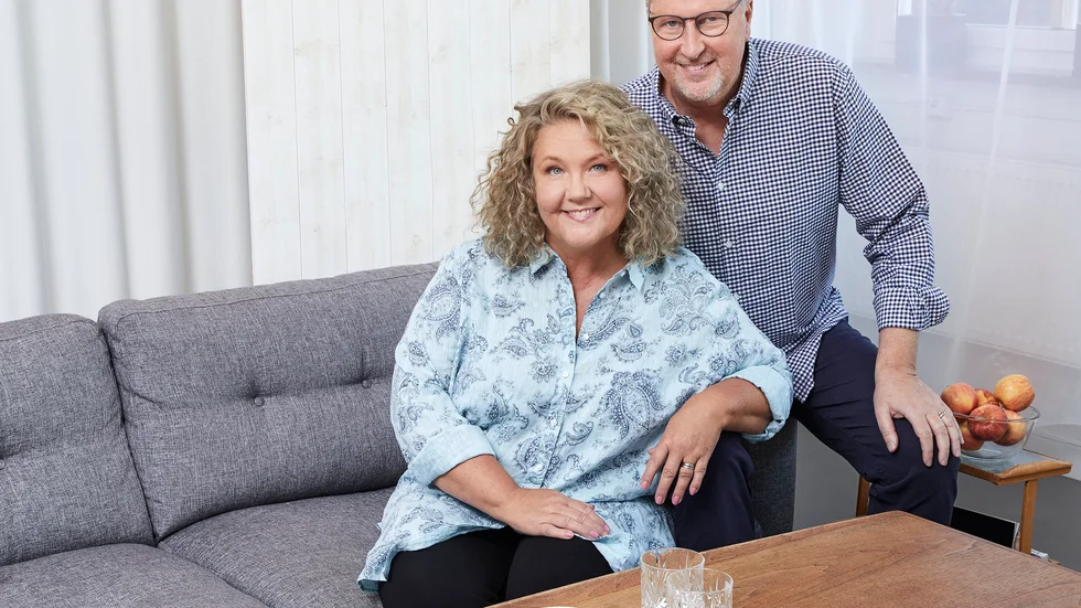 Susan och Mats Billmark släpper en uppflöjare till "Lär dig leva". Pressbild.