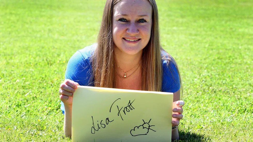Lisa Frost. 