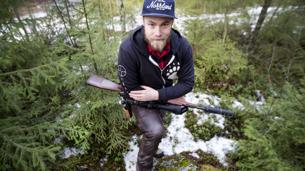 Nordmalingsbon Jens Rönnqvist, ursprungligen från Borgafjäll, var med under tv-inspelningen av Farmen i somras och nu syns han i tv-rutan varje vecka. ”Framförallt gick jag med för utmaningen. Jag gillar att göra nya grejer och testa nya saker”, säger han.